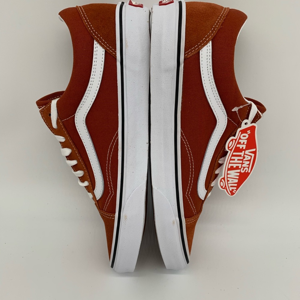 Old SKOOL - Picture 5 of 10